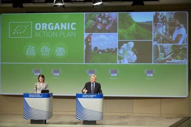 Press conference of Janusz Wojciechowski, European Commissioner, on the Adoption of the Organic Action Plan