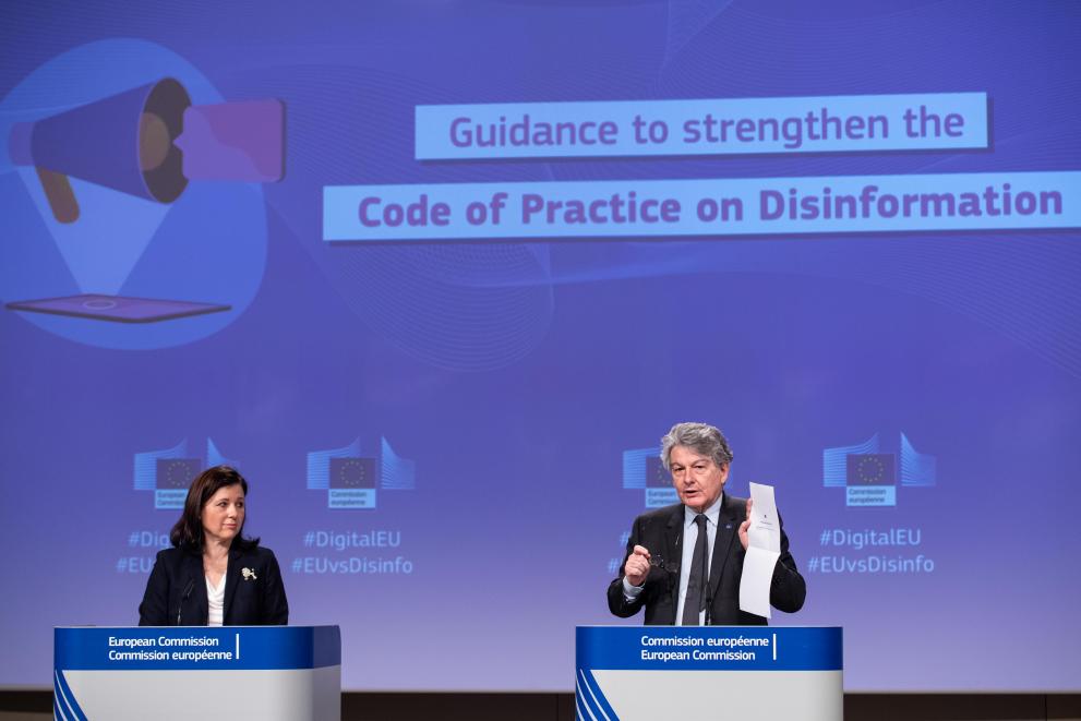 Read-out of the weekly meeting of the von der Leyen Commission by Věra Jourová, Vice-President of the European Commission, and Thierry Breton, European Commissioner, on the Guidance for strengthening the code of practice on disinformation