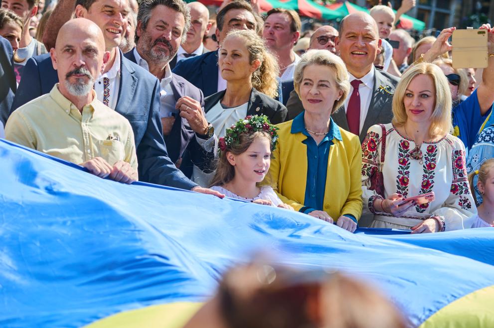 Participation of Ursula von der Leyen, President of the European Commission, in an event on the Grand-Place of Brussels on the occasion of the Ukrainian National Day