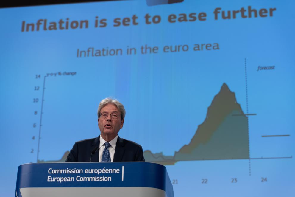 Press conference by Paolo Gentiloni, European Commissioner, on the Summer 2023  Interim Economic Forecast